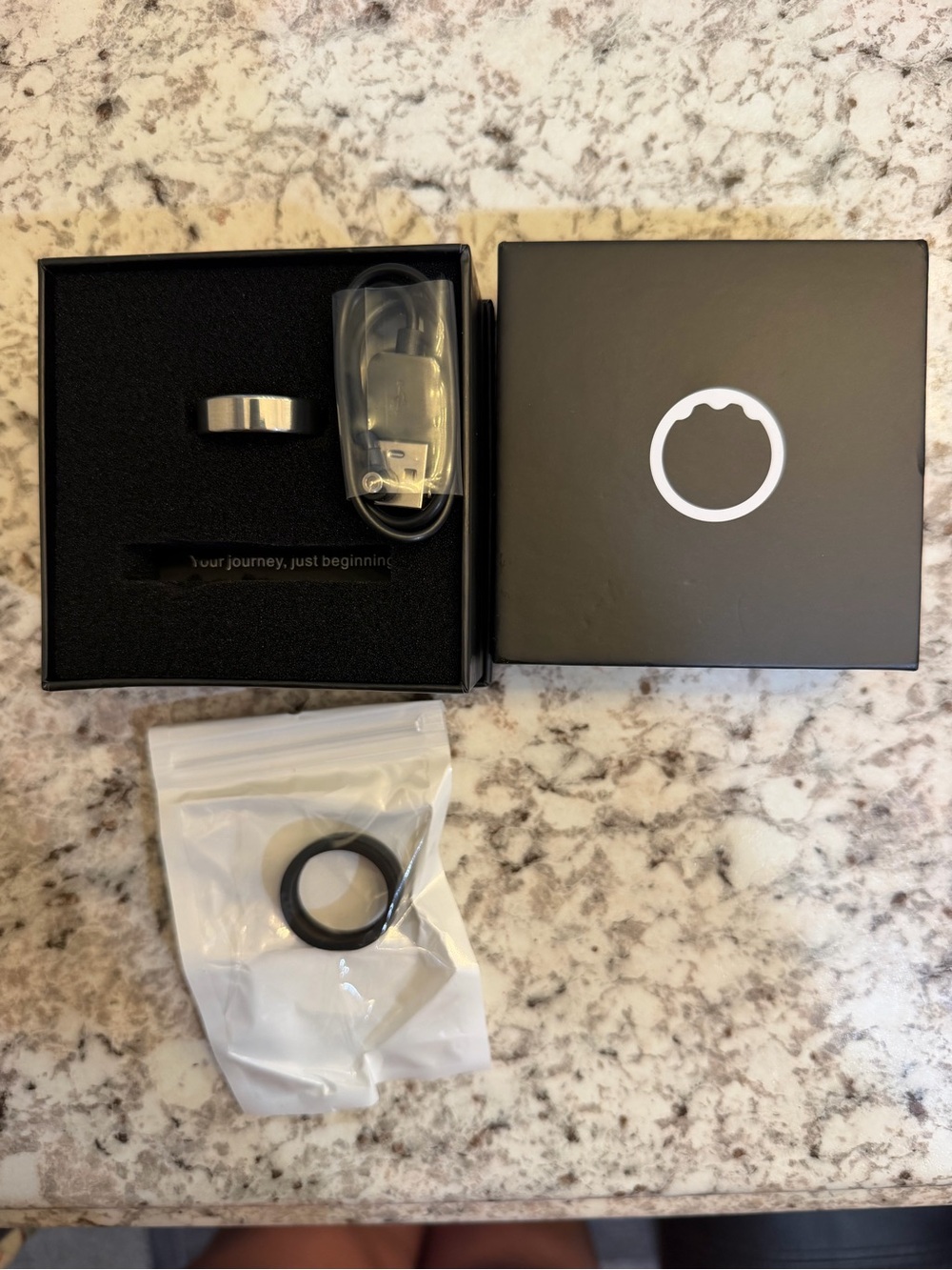 Halo Smart Ring with silicone cover NWT